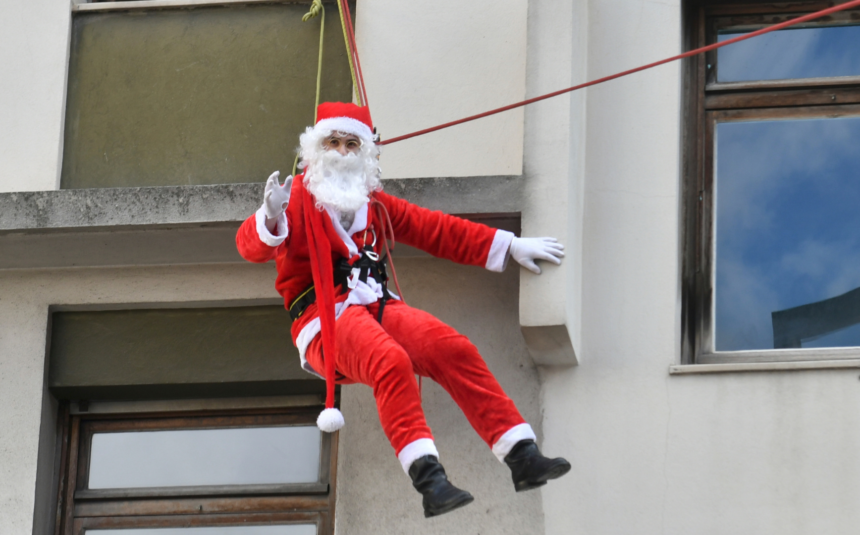 La Magique Visite du Père Noël à l’École Saint Joseph :