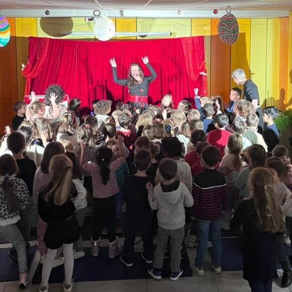 Les Secrets de Noël » : Une aventure magique au cœur de l’atelier du Père Noël